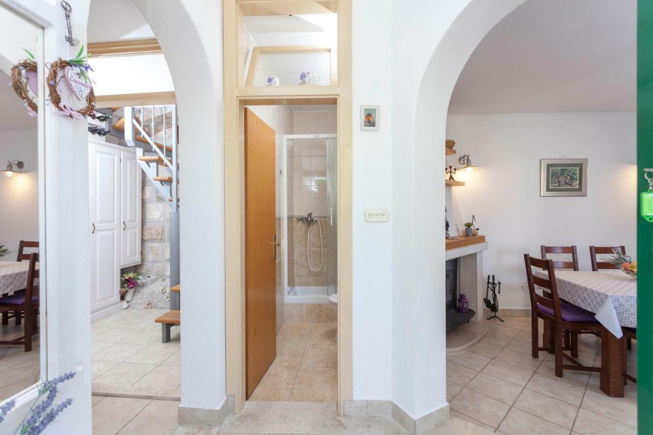 Holiday Home Lavanda Grubisic Tučepi Dış mekan fotoğraf