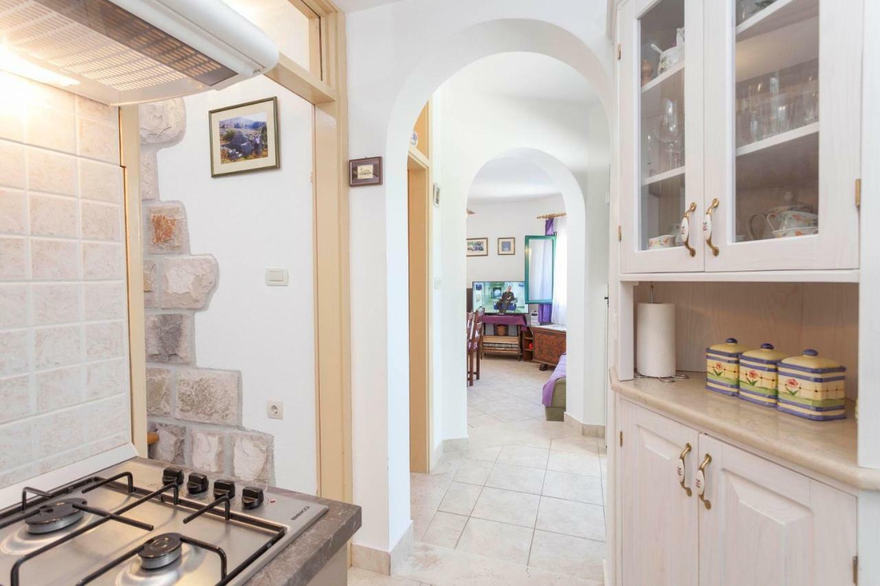 Holiday Home Lavanda Grubisic Tučepi Dış mekan fotoğraf